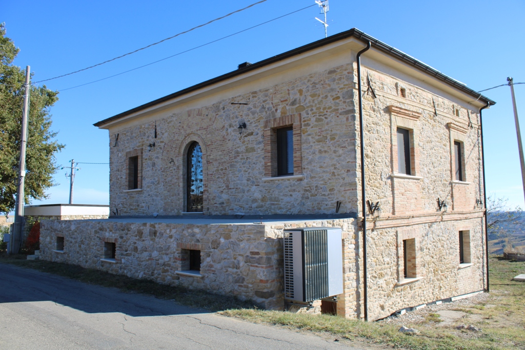 Property for Sale in Abruzzo, Central Italy Holiday homes for sale in