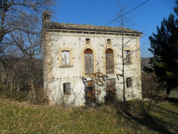 Cheap Condos for sale in Abruzzo Italy