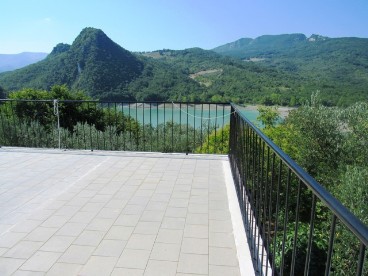 Cheap Condos for sale in Abruzzo Italy